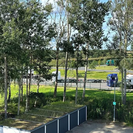 Serways Lueneburger Heide West ביספינגן