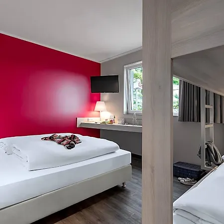 Serways Lueneburger Heide West 2* Bispingen